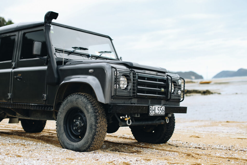 landrover 130 banner