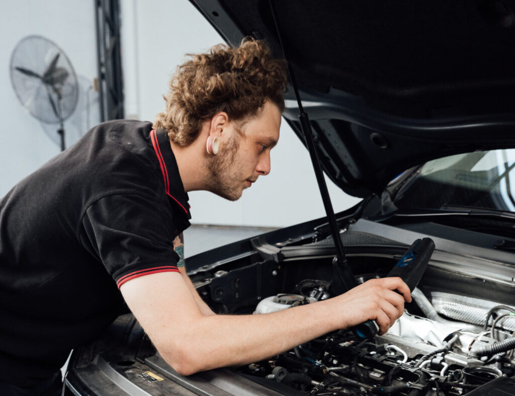 LeMans Workshop Interactions 4 1 scaled e1739333014718