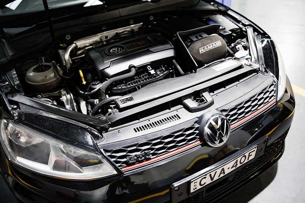 vw golf car service